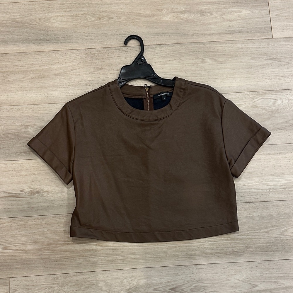 Olivaceous Brown Leather Cropped Short Sleeve Top -